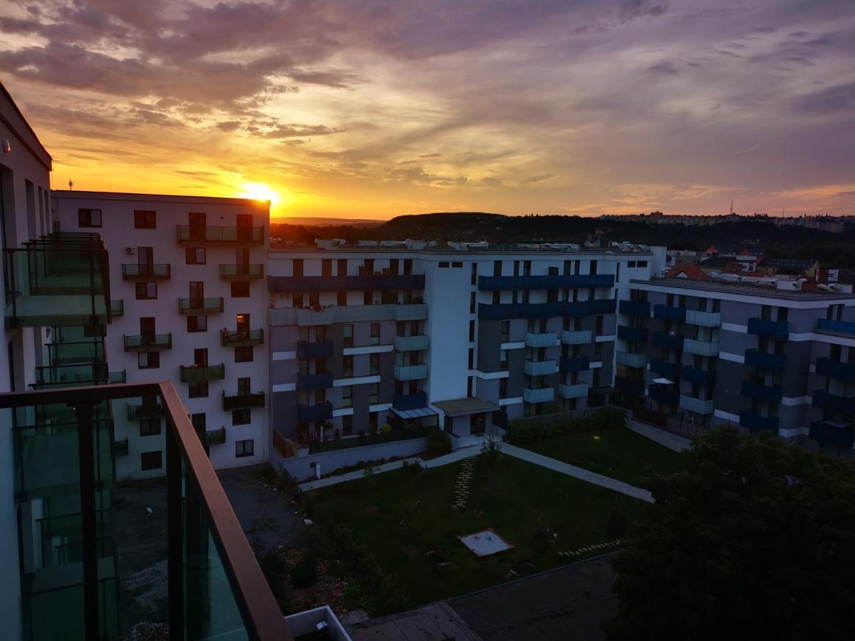 Kavi Apartments #3, Top City View! Plzeň Exterior foto