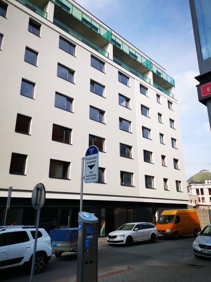 Kavi Apartments #3, Top City View! Plzeň Exterior foto